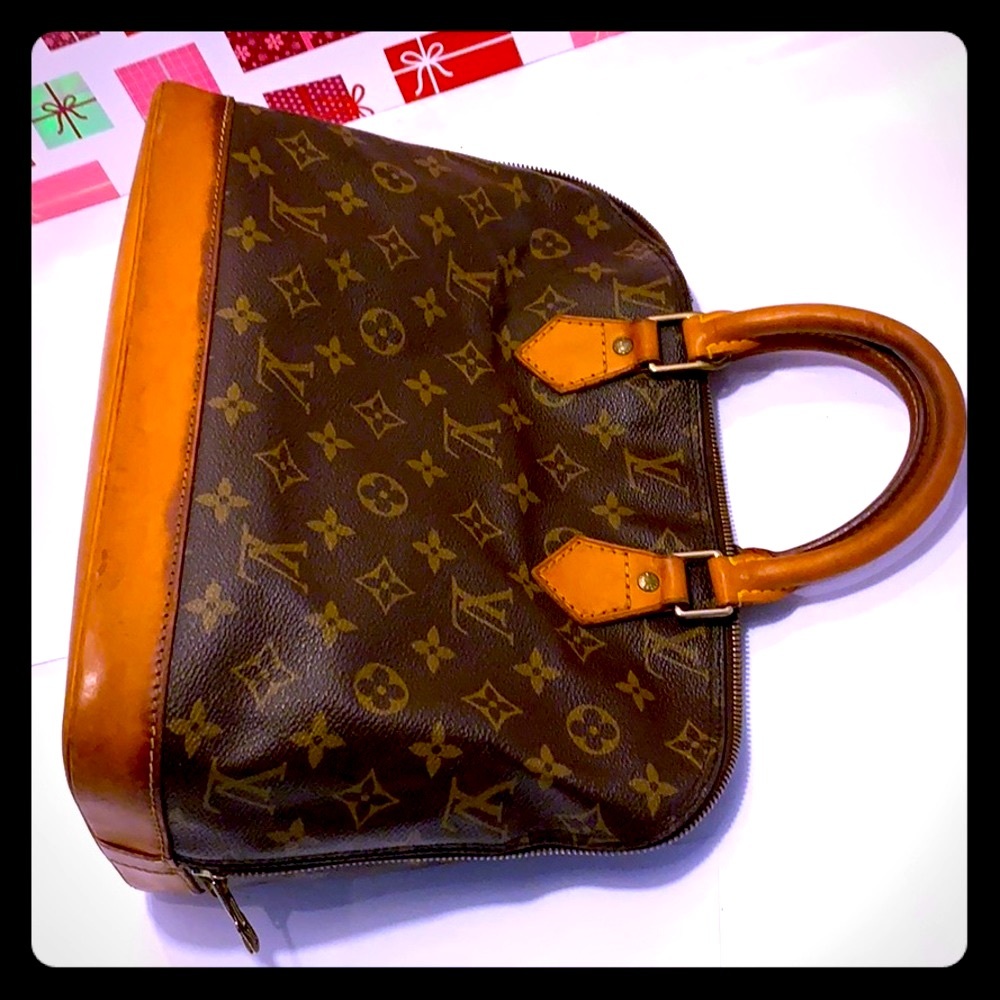 VTG Louise Vuitton Alma Monogram Satchel/Handbag